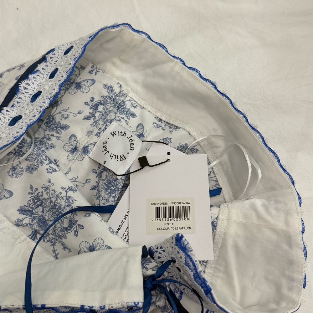 With Jean Sabrin Dress in Toile Papillon - Picture 6 of 6